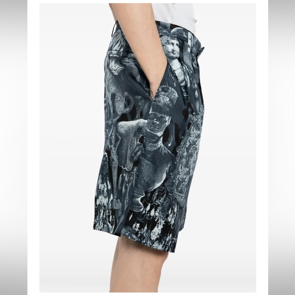 GIVENCHY|  NWT Hubert-print Bermuda Silk Shorts